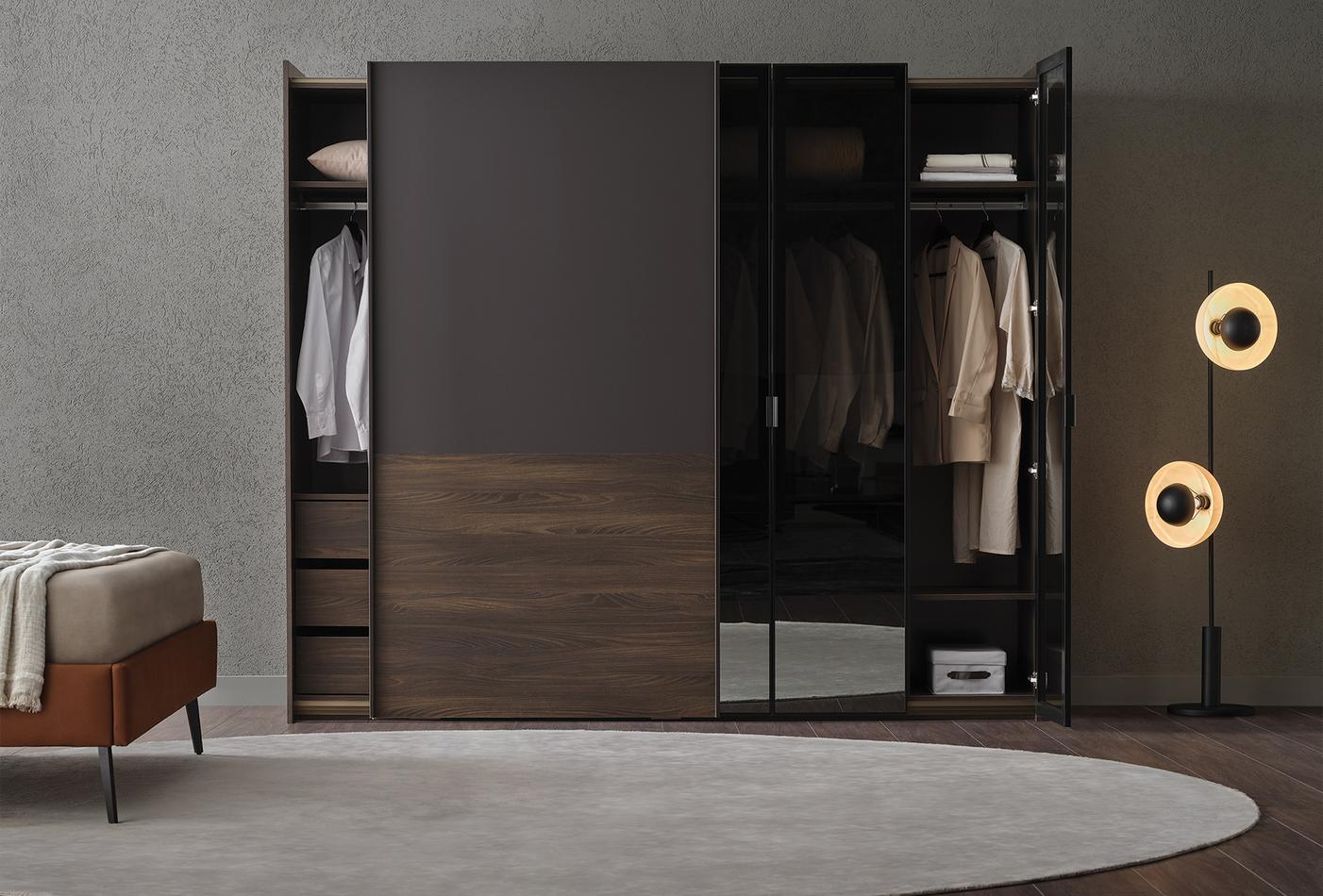 Ceviz & Füme Cam Sürgülü Maxi Gardırop